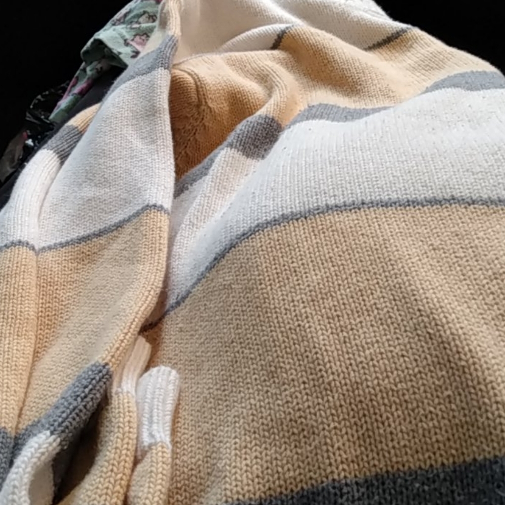 Mens pullover sweater